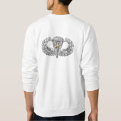 Im Flugzeug Parachutist mit Combat Star Sweatshirt (Rückseite)