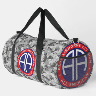 im Flugzeug personalisierbare urbane Camouflage Duffle Bag