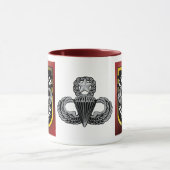 Im Flugzeug Tasse Charlien von Joe (Zentrum)