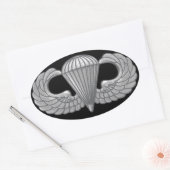 Im Flugzeug Wappen Ovaler Aufkleber (Umschlag)