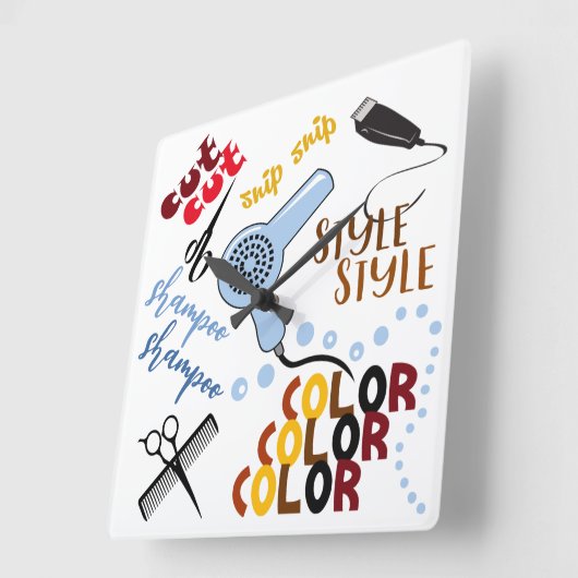 Im Friseursalon Quadratische Wanduhr (Winkel)