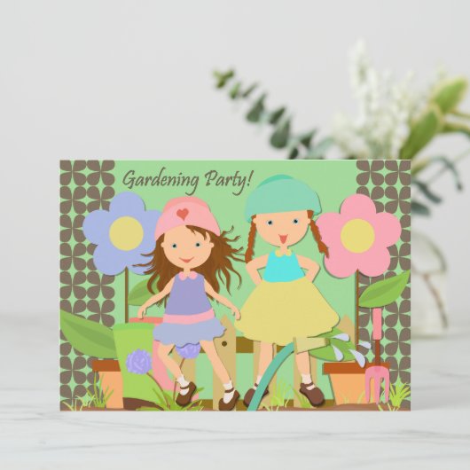 Im Garten arbeitenParty-12x18 Einladung (Stehend Vorderseite)