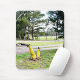 Im Garten wieder verloren Mousepad