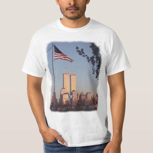 Im Gedächtnis 9/11/01 (an zurück geschrieben) T-Shirt (Vorderseite)