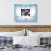 Im Gedächtnis des Verlustes Baby Canvas Print Leinwanddruck (Insitu (Schlafzimmer))