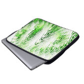 Im Gras..... Laptopschutzhülle (Vorne Knopf)
