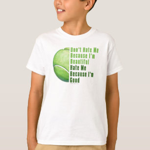 Im guter Tennisball schönes Im T-Shirt