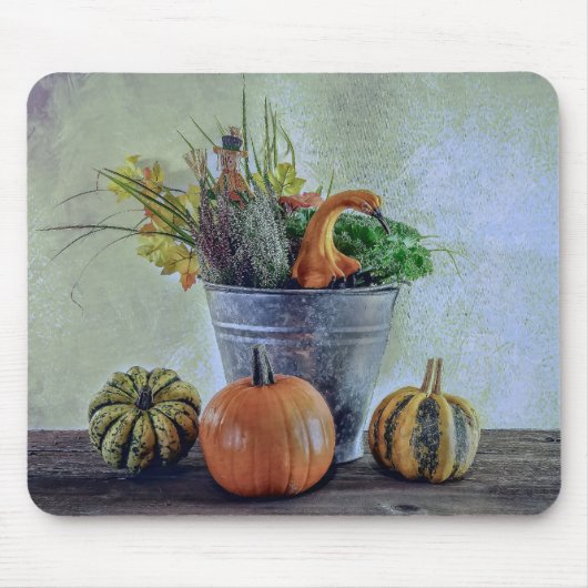Im Herbst noch Leben mit Kürbis, Blume Mousepad (Vorne)