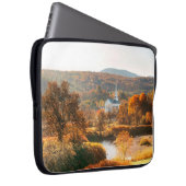 Im Herbst wird der Morgen mit farbenfrohen Blätter Laptopschutzhülle (Vorne Rechts)