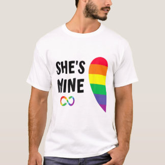 Im Hers ist meine Mutter auf den stolzen lesbische T-Shirt