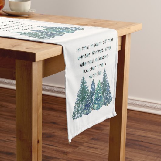 Im Herzen des Winterwaldes Kurzer Tischläufer (Beispiel)