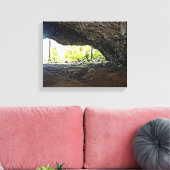 Im Inneren des Höhlenes Foto, das als Leinwanddruck (Insitu (Wohnzimmer))