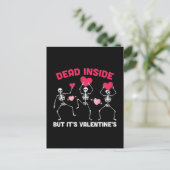 Im Inneren tot, aber es ist Valentinin Postkarte (Stehend Vorderseite)
