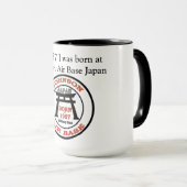Im Jahre 1957 ich war an Johnson-Flughafen Japan Tasse (VorderseiteRechts)