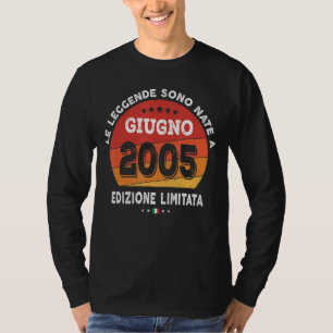 Im Juni 2005 Geboren 17. Geburtstag 17 Jahre T-Shirt