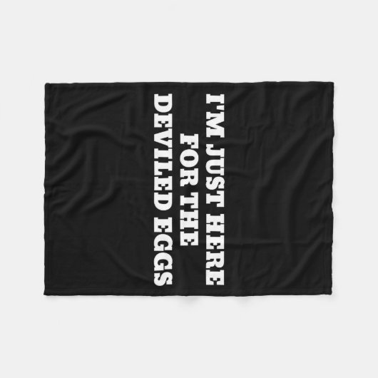 I'm Just Here For The Deviled Eggs Funny Couple Ma Fleecedecke (Vorderseite (Horizontal))