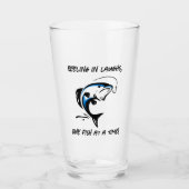 "Im Lachen stehen... - Bierfischen Glas (Vorderseite)