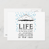 Im Leben geht es nicht darum, für den Sturm warten Postkarte (Vorne/Hinten)