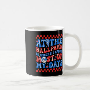 Im Llpark verbringe ich die meiste Zeit meines Ver Kaffeetasse