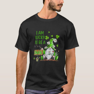 Im Lucki to B A CMA 95 St Ptrick's Day Cma T-Shirt