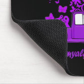 Im Mai bin ich Krieger-Fibromyalgie-Bewusstsein Mousepad (Ecke)