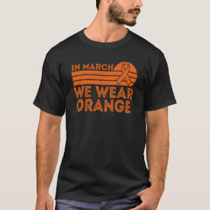 Im März tragen wir eine orange Vintage Multiple Sk T-Shirt