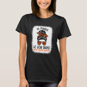 Im März tragen wir einen unbekannten, unbekannten  T-Shirt