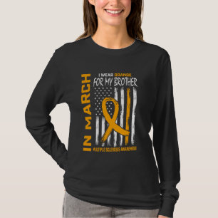 Im März tragen wir Orange für die Brüder Multiple T-Shirt