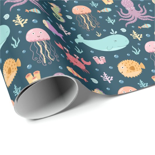 Im Meer schwimmende Meerestiere Geschenkpapier (Rolleneckpunkt)