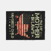 I'm My Mother In Laws Favorite Child Us Flag Funny Fleecedecke (Vorderseite (Horizontal))