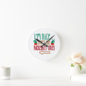 Im Nice Shes Naughty Elf Hat Runde Wanduhr (Zuhause)