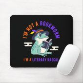 I'm not a bookworm i'm a literary rascal frog  mousepad (Mit Mouse)