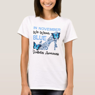 Im November tragen wir blaue Diamanten und Schmett T-Shirt