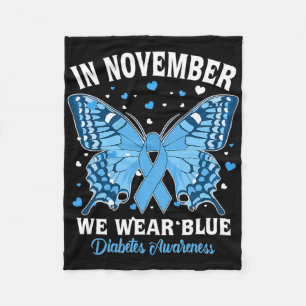 Im November tragen wir das Bewusstsein für Blaue D Fleecedecke