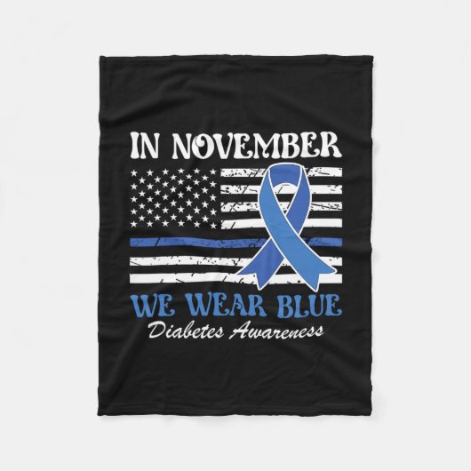 Im November tragen wir das blaue Diabetes-Sensibil Fleecedecke (Vorderseite)