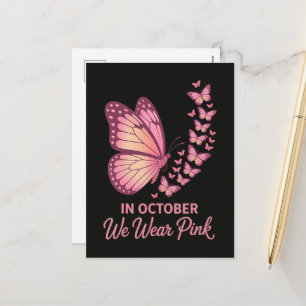 Im Oktober Pink Breast Butterfly Feiertagspostkarte