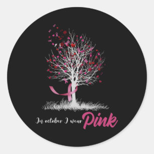 Im Oktober tragen wir ein pinkfarbenes Tree Breast Runder Aufkleber