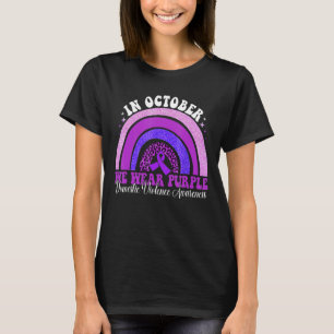 Im Oktober tragen wir Lila Gewalt im Inland. T-Shirt