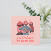 Im Oktober tragen wir rosa Brustkrebs-Bewusstsein (Stehend Vorderseite)