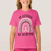 Im Oktober tragen wir rosa Brustkrebs-Bewusstsein T-Shirt (Vorderseite)