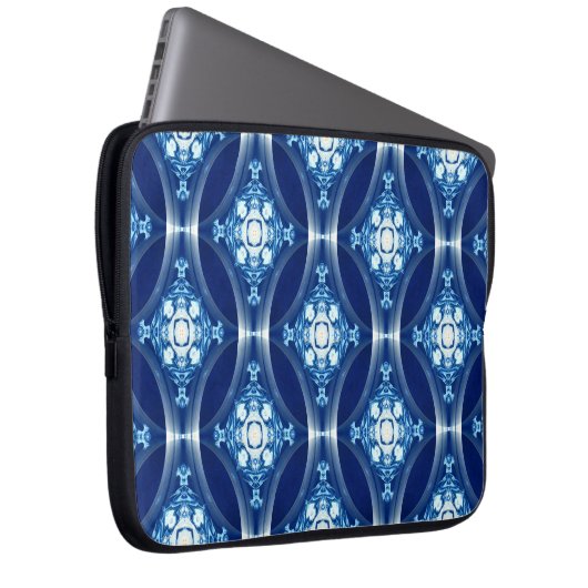 Im Orbit.... Laptopschutzhülle (Vorne Rechts)