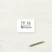 im Pfeil Post-it Klebezettel (Auf Schreibtisch)