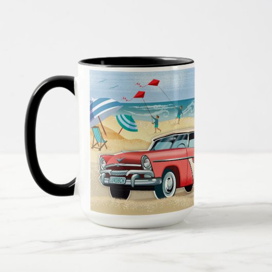 Im Retro Camper am Strand ist das Leben besser Tasse (Links)