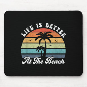 Im Retro-Shirt des Beach Palm Tree ist das Leben b Mousepad