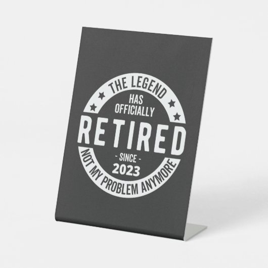 im Ruhestand 2023 Sockelschild (Vorderseite)