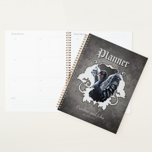 Im Schatten der Eleganz: Ein schwarzer Schwan. Planer (Anzeige)