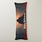 Im Schatten des grimmigen Sensenmanns - Halloween Seitenschläferkissen (Rückseite (Vertikal))