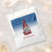 Im Schnee erstehen Geschenktütchen (Ausgeschnitten)