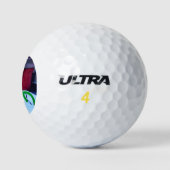 Im Schnee stecken Golfball (Logo)