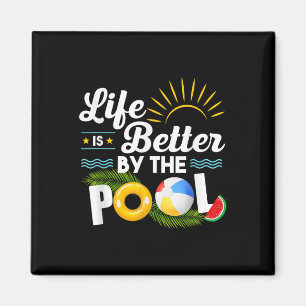 Im Sommer der Sommerferien am Pool ist das Leben b Magnet